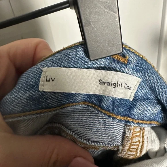 Wilfred/ citizens of humanity liv straight crop jeans| size 29 - Picture 3 of 5